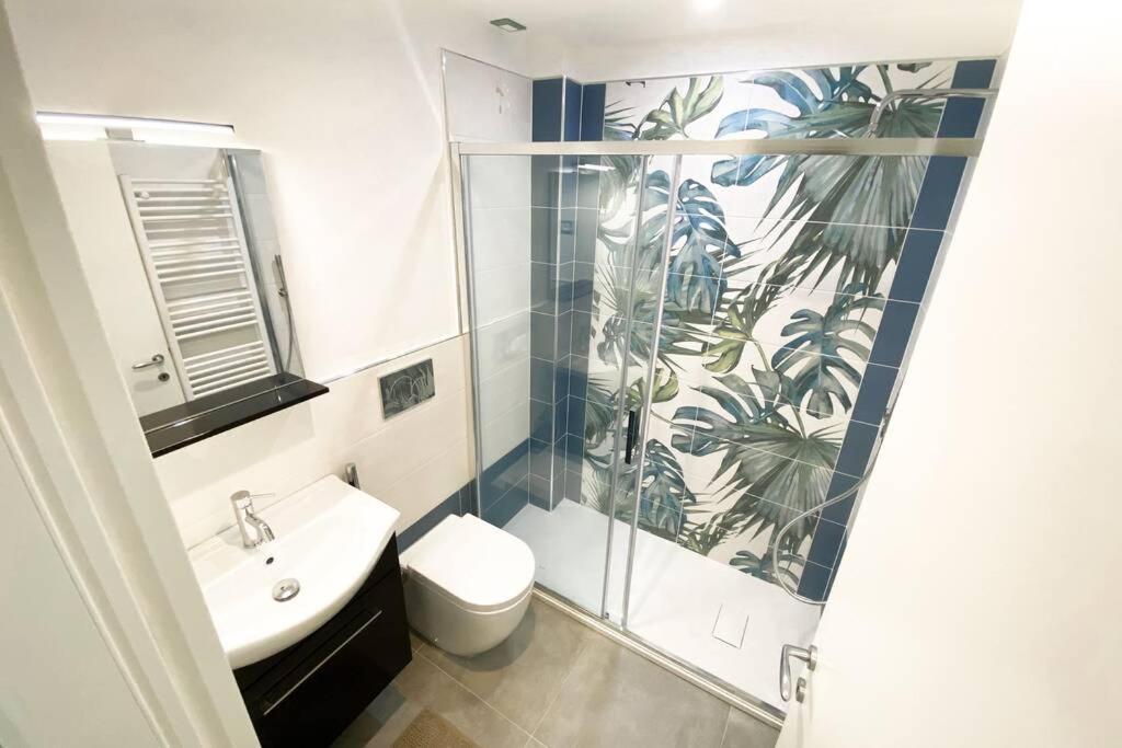 New Agriloft 4 Palms Clima, Giardino E Wi-Fi A 50 Mt Dal Mare Apartment บอร์ดิเกรา ภายนอก รูปภาพ